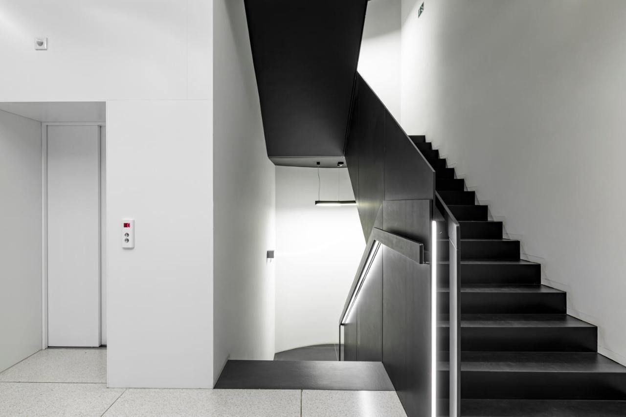 פוזנן Homewell Apartments Zelazko מראה חיצוני תמונה